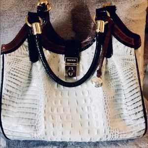 Brahmin Elisa Melbourne